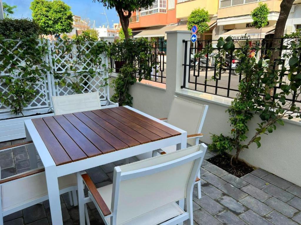 Apartamentos Turisticos La Plaza Chipiona Kültér fotó